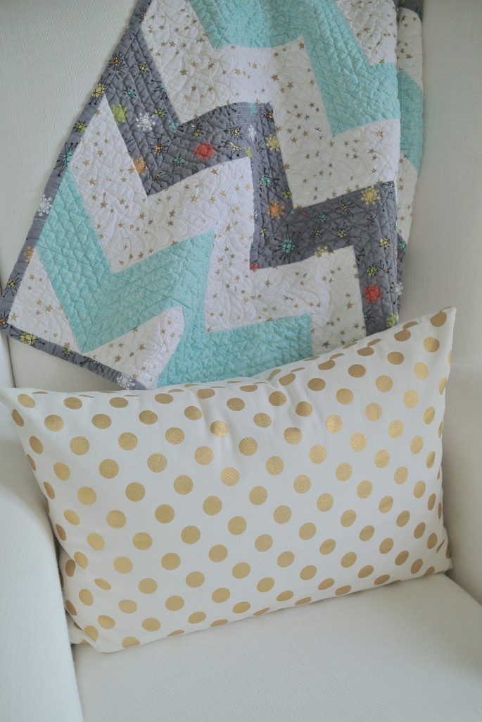 Chevron Baby Quilt and Gold Dot Pillow Chevron Baby Quilt and Gold Dot Pillow - Project Nursery