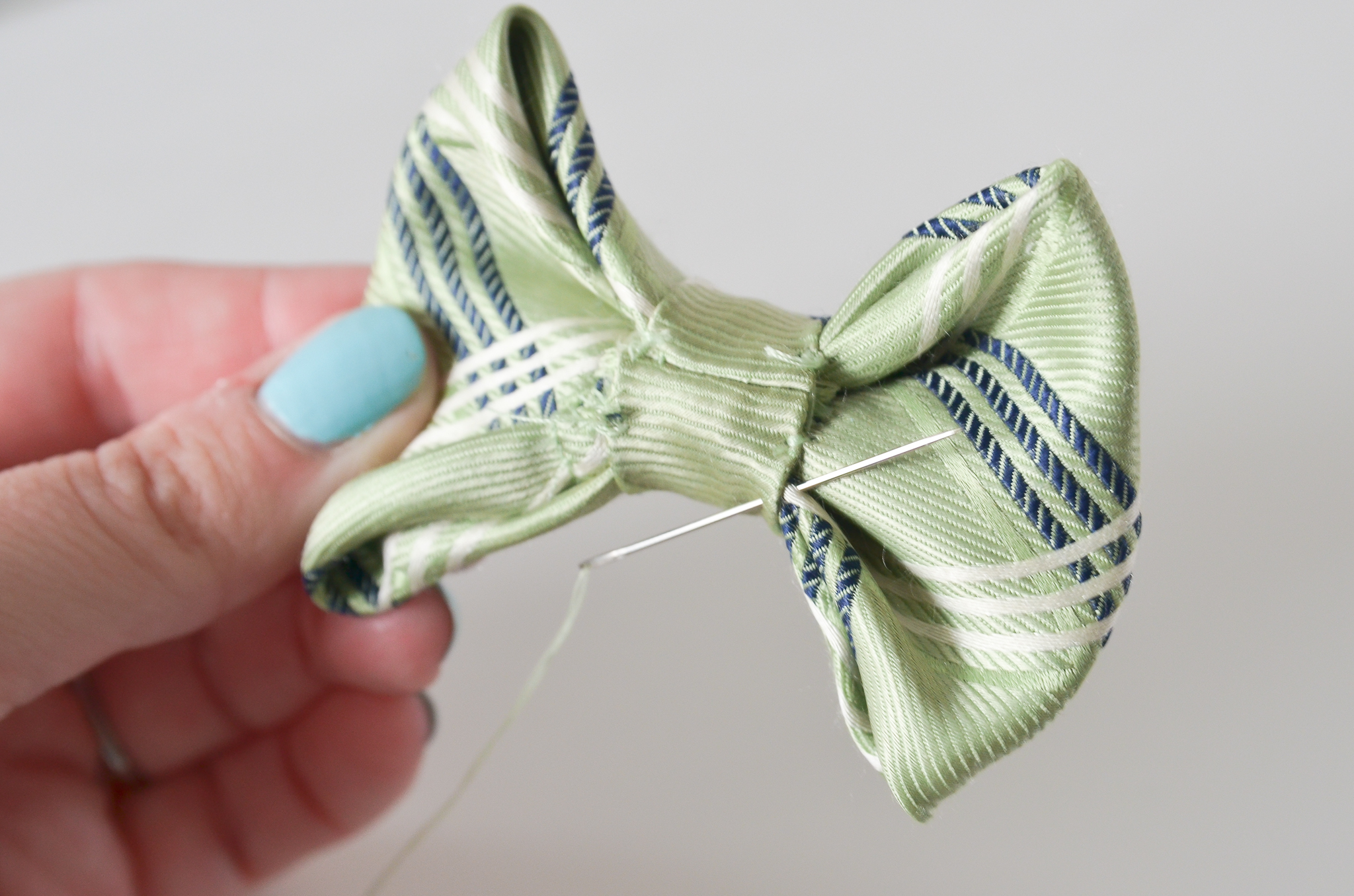 How to Sew a Bow How to Sew a Bow