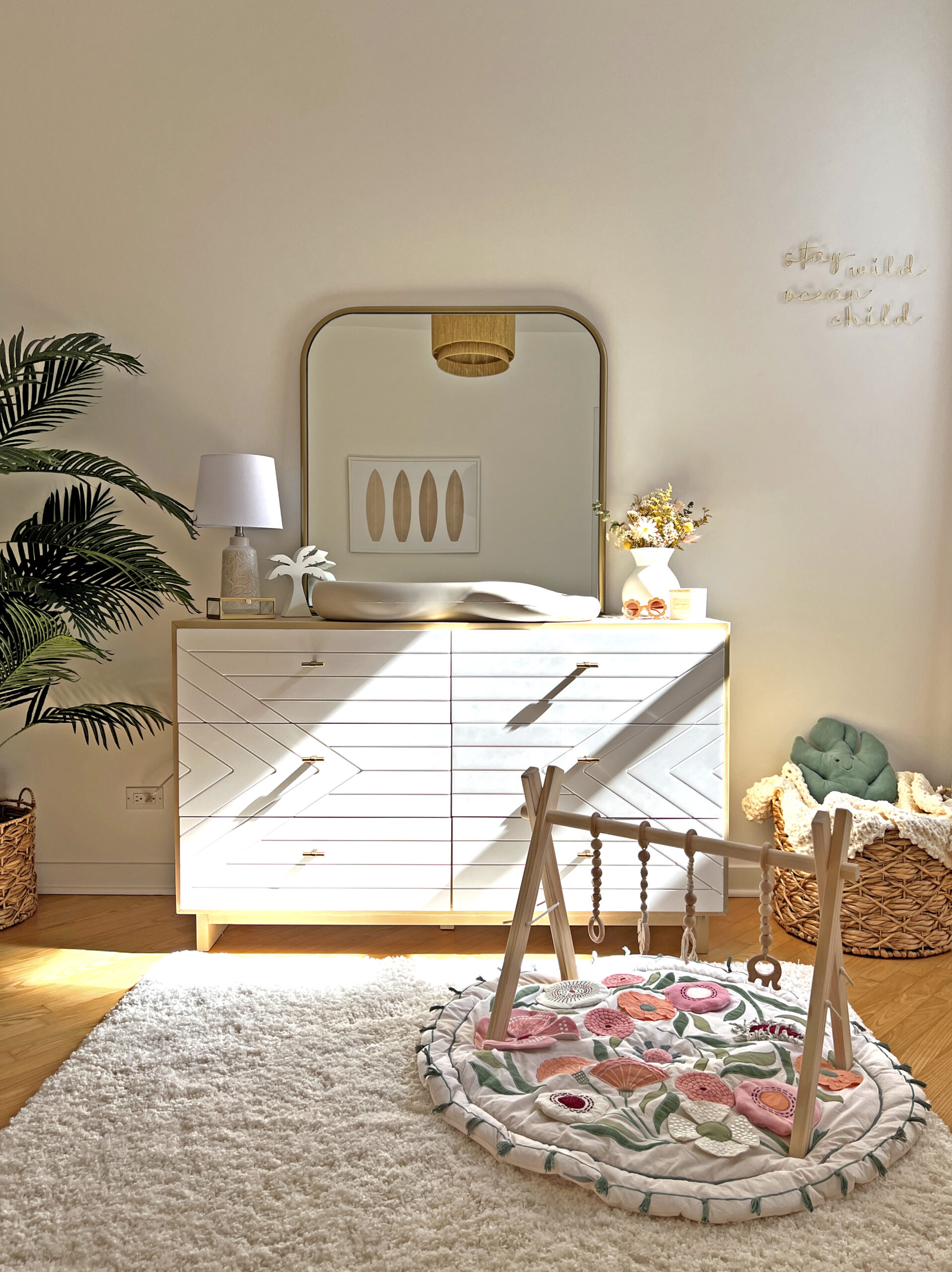 Pretty in Palms Nursery - Project Nursery